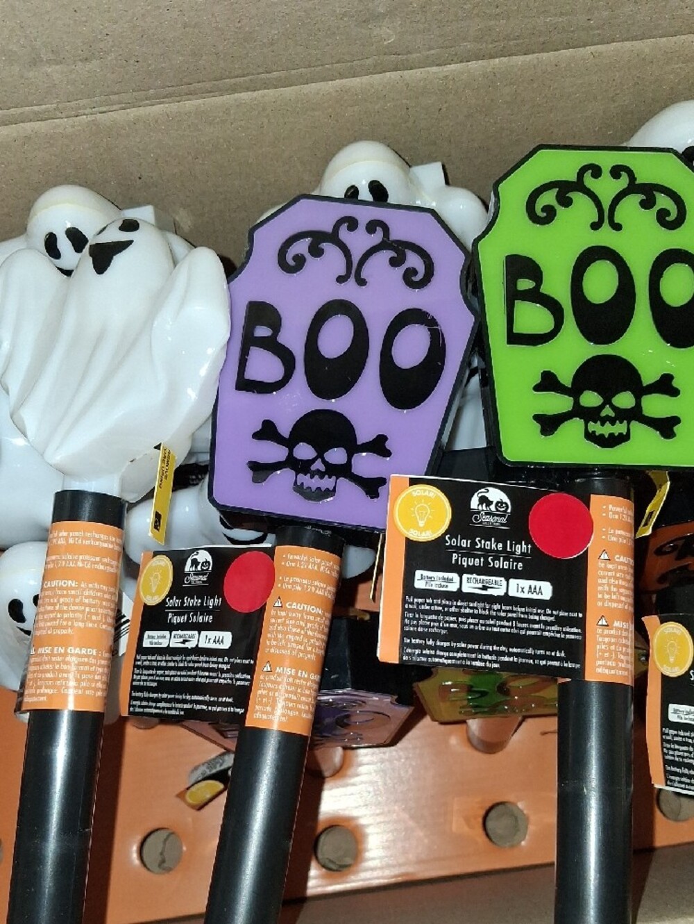 Halloween Solar Stakes Counter Display - Picture 9 of 10